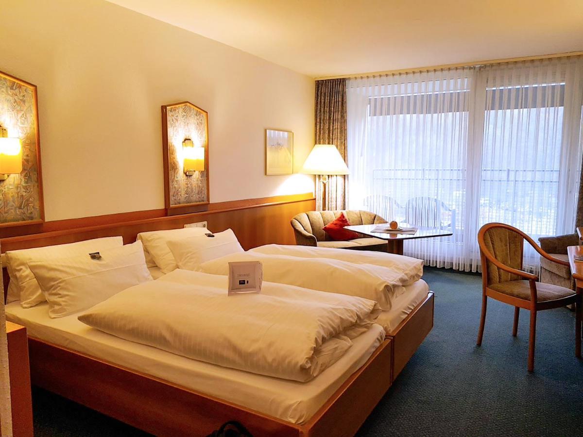 Hotel Graf Eberhard Bad Urach Exterior foto